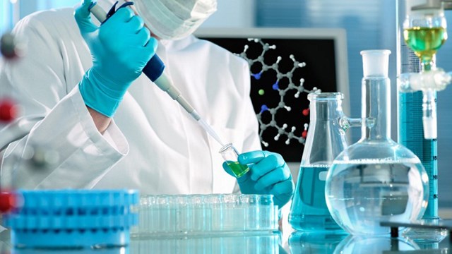 Ph&aacute;t triển c&ocirc;ng nghiệp sinh học th&agrave;nh ng&agrave;nh kinh tế - kỹ thuật quan trọng.