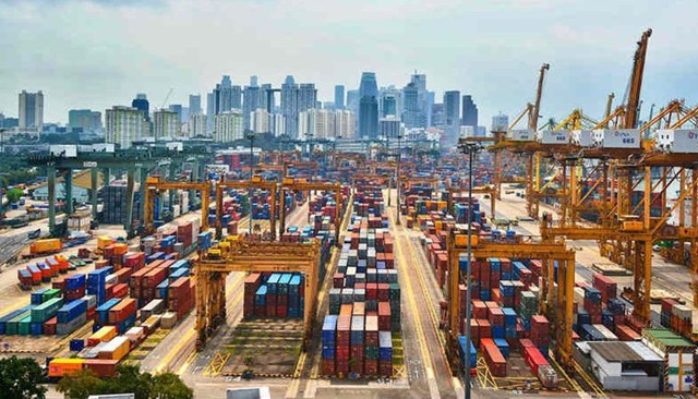 10 tháng năm 2025, kim ngạch trao đổi song phương Việt Nam-Singapore đạt tổng cộng 33 tỷ SGD, tăng 26,7% so với cùng kỳ 2024.