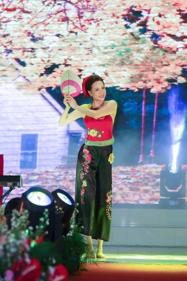 Phần t&agrave;i năng qua m&agrave;n diễn &ldquo;Giấc mưa trưa&rdquo; được BGK đ&aacute;nh gi&aacute; rất cao của Nhật L&acirc;m.