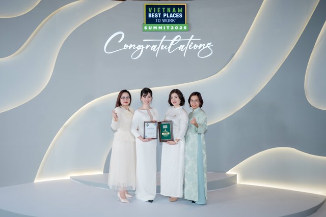 Sun Group lần thứ 6 li&ecirc;n tiếp được vinh danh trong &ldquo;Top 100 nơi l&agrave;m việc tốt nhất Việt Nam&rdquo;&nbsp;