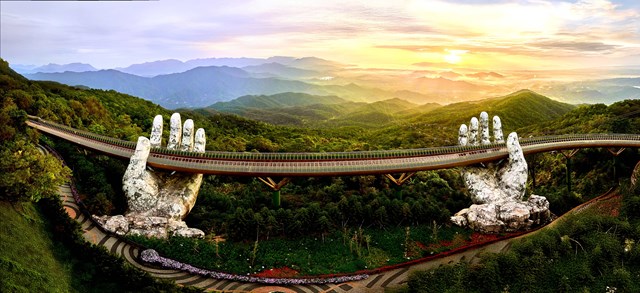 Sun Group kh&ocirc;ng chỉ tạo n&ecirc;n những c&ocirc;ng tr&igrave;nh đẳng cấp m&agrave; c&ograve;n kiến tạo một nơi l&agrave;m việc l&yacute; tưởng cho mỗi nh&acirc;n vi&ecirc;n &nbsp;