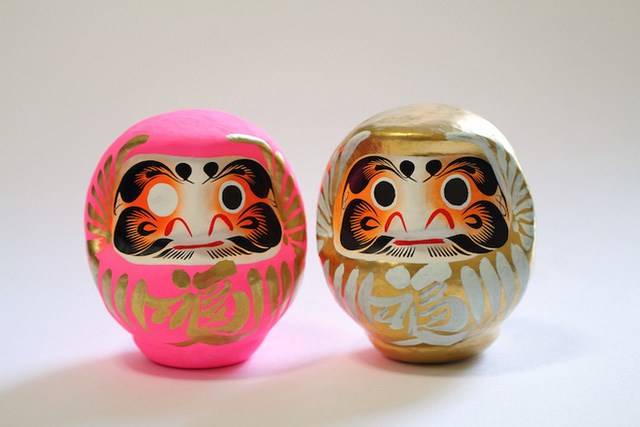 B&uacute;p b&ecirc; Daruma l&agrave; một trong những biểu tượng may mắn nổi tiếng của Nhật Bản &nbsp;