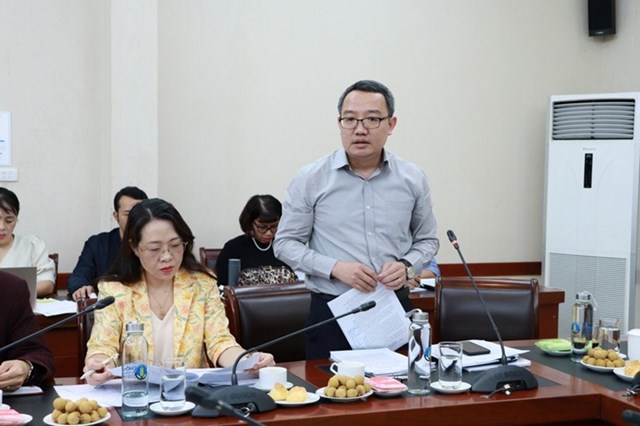 Đồng ch&iacute;&nbsp;Hồ Quang Huy, Cục trưởng Cục Kiểm tra VBQPPL, Bộ Tư ph&aacute;p, Ph&oacute; Trưởng đo&agrave;n kiểm tra đề nghị l&agrave;m r&otilde; một số nội dung. &nbsp;