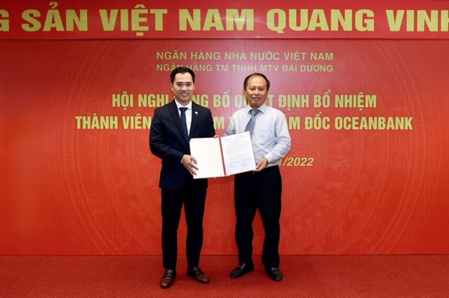 &Ocirc;ng Trần Trung Dũng nhận quyết định l&agrave;m Tổng Gi&aacute;m đốc OceanBank&nbsp;