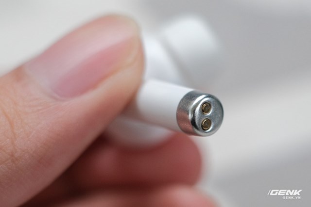 Được quảng c&#225;o &quot;sang - xịn - mịn&quot; đầy mong đợi, tai nghe BKAV AirB mới xuất hiện đ&#227; bị l&#244;i ra b&#224;n t&#225;n - Ảnh 6