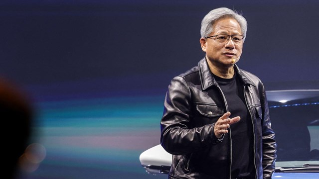 CEO Jensen Huang: AI c&#242;n l&#226;u mới hết &#39;bịa chuyện&#39;, muốn giải quyết phải tăng c&#244;ng suất t&#237;nh to&#225;n gấp bội - Ảnh 1