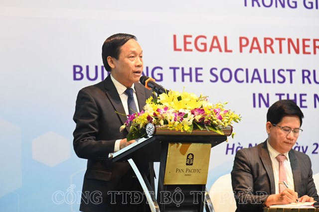 Ph&oacute; Trưởng Ban Nội ch&iacute;nh Trung ương Nguyễn Thanh Hải đồng chủ tr&igrave; Diễn đ&agrave;n