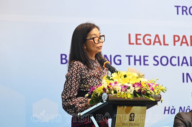B&agrave; Pauline Tamesis - Điều phối vi&ecirc;n thường tr&uacute; Li&ecirc;n hợp quốc tại Việt Nam​