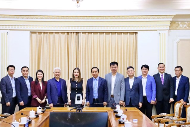 L&atilde;nh đạo TP.HCM trong buổi l&agrave;m việc với Tổng gi&aacute;m đốc TikTok khu vực Đ&ocirc;ng Nam &Aacute;. Ảnh:&nbsp;Cổng th&ocirc;ng tin TP.HCM.