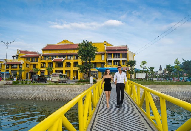 Lộng lẫy như Cảng t&#224;u kh&#225;ch h&#224;ng đầu ch&#226;u &#193; tại Hạ Long - Ảnh 15