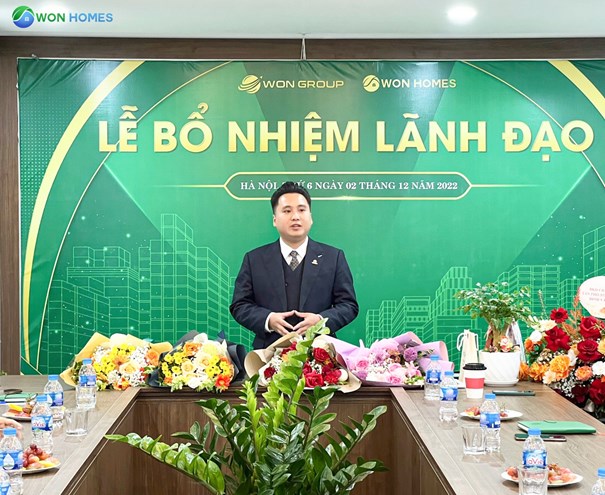 &Ocirc;ng Nguyễn Việt H&ugrave;ng ph&aacute;t biểu nhận chức t&acirc;n Gi&aacute;m đốc kinh doanh