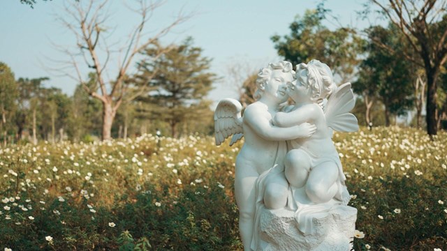 Khu vườn Nghệ thuật tựa vườn cổ t&iacute;ch ch&acirc;u &Acirc;u tại c&ocirc;ng vi&ecirc;n Central Park &nbsp;