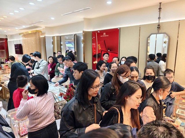 Cửa h&agrave;ng Bảo T&iacute;n Mạnh Hải