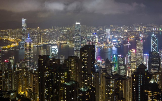 L&#224;n s&#243;ng c&#225;c c&#244;ng ty t&#224;i ch&#237;nh rời bỏ Hong Kong trỗi dậy - Ảnh 1