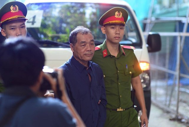 &Ocirc;ng Trầm B&ecirc; tại phi&ecirc;n xử sơ thẩm hồi th&aacute;ng 7/2020. Ảnh: T&acirc;n Ch&acirc;u.