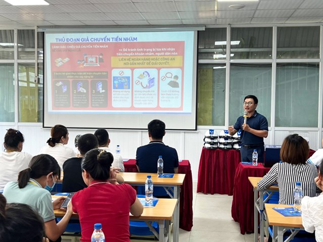 Chương tr&igrave;nh tư vấn T&agrave;i ch&iacute;nh to&agrave;n diện của Mcredit triển khai tại c&aacute;c khu c&ocirc;ng nghiệp tr&ecirc;n to&agrave;n quốc &nbsp;