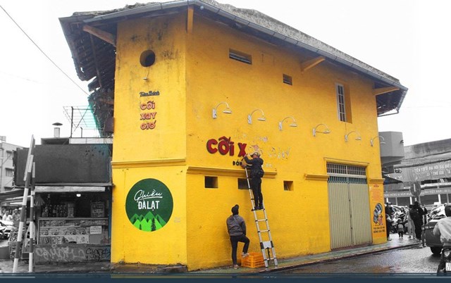 Bức tường v&agrave;ng Cối Xay Gi&oacute; ở Đ&agrave; Lạt.
