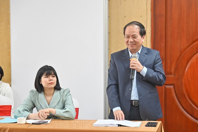 Đại diện&nbsp;Li&ecirc;n đo&agrave;n Luật sư Việt Nam.