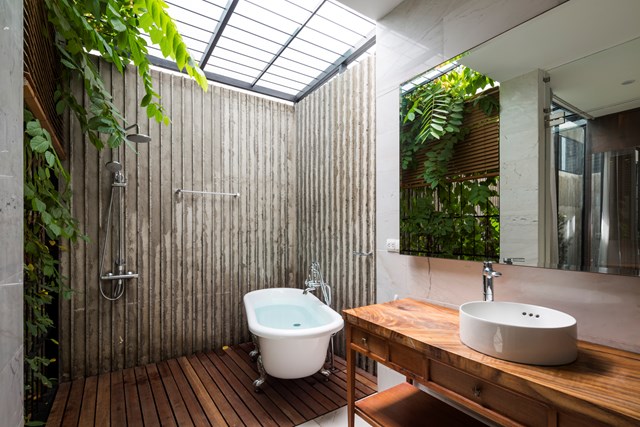 Đất rộng để l&#224;m g&#236;: X&#226;y một biệt thự thật to rồi trồng thật nhiều c&#226;y xanh bất chấp nắng hướng T&#226;y - Ảnh 4