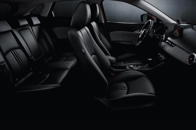 Mazda CX-3 ra mắt phi&#234;n bản n&#226;ng cấp, khởi điểm từ 524 triệu đồng - Ảnh 11