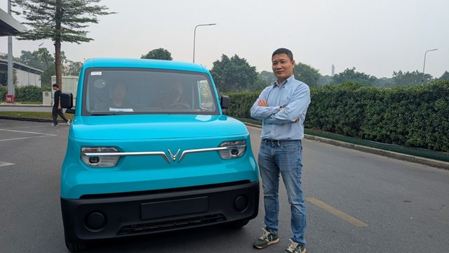 Chuy&ecirc;n gia Nguyễn Mạnh Thắng đ&aacute;nh gi&aacute; cao khả năng vận h&agrave;nh của VinFast EC Van. &nbsp;