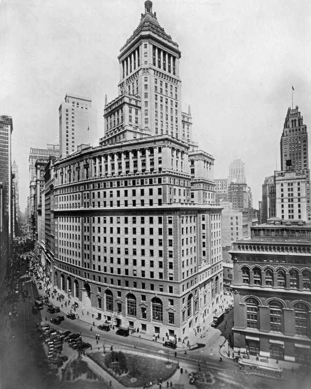 To&agrave; nh&agrave; Standard Oil