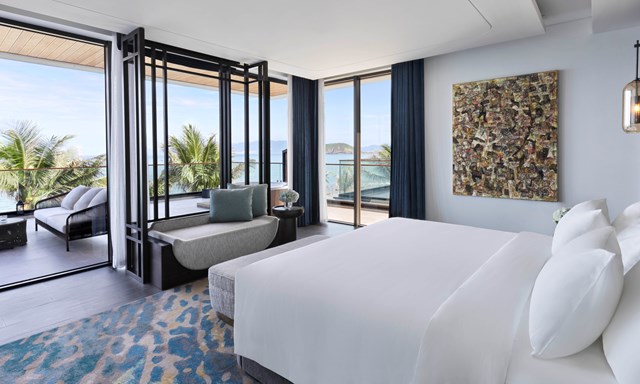 Oceanfront Pool Villa với tầm nh&igrave;n ph&oacute;ng kho&aacute;ng ra đại dương