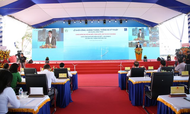 Khởi công Nhà máy điện gió số 7, giai đoạn 2 tại xã Vĩnh Hải, tổng vốn đầu tư 3.728 tỷ đồng - Ảnh: VGP/LS