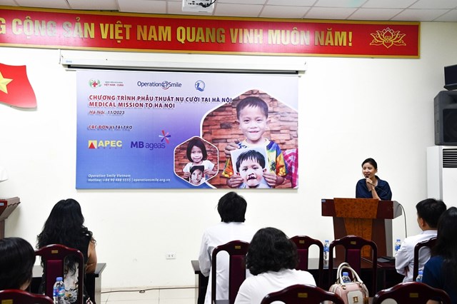B&agrave; Nguyễn Quỳnh Mai &ndash; Đại diện MB Ageas Life ph&aacute;t biểu tại sự kiện &nbsp;