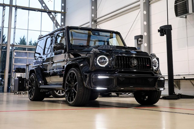 Refined Marques l&agrave; c&ocirc;ng ty chuy&ecirc;n gi&uacute;p kh&aacute;ch h&agrave;ng sở hữu những mẫu xe độc quyền v&agrave; c&aacute; nh&acirc;n nhất, bao gồm việc đặt h&agrave;ng v&agrave; vận chuyển. C&ocirc;ng ty n&agrave;y vừa b&agrave;n giao chiếc Brabus G V12 900 độc nhất thế giới cho một kh&aacute;ch h&agrave;ng tại Arab Saudi.