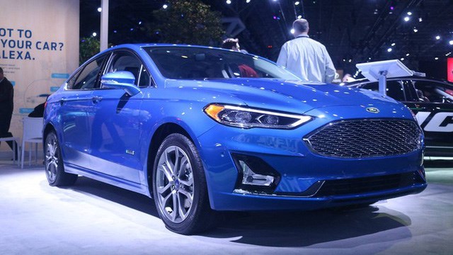 Top 10 mẫu xe mất gi&#225; nhất sau 5 năm sử dụng - Ảnh 1