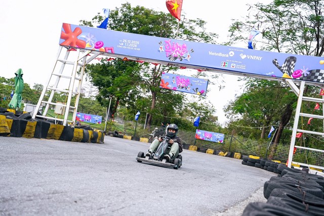 Một trong những điểm đến hấp dẫn của Đ&ocirc;ng Fest 2025 l&agrave; đường đua Go-kart &nbsp;