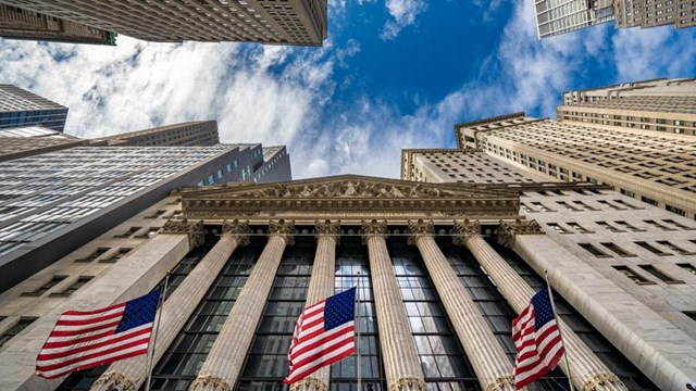C&aacute;c đợt IPO tr&ecirc;n to&agrave;n cầu năm 2021 huy động được 655 tỷ USD.