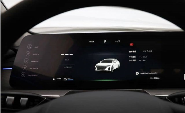 Si&#234;u phẩm sedan &quot;uống&quot; xăng 1 l&#237;t/100 km, gi&#225; b&#225;n mới l&#224; điều g&#226;y ch&#250; &#253; - Ảnh 5