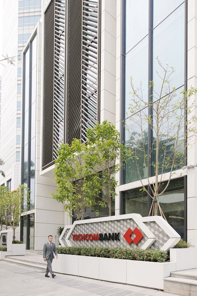C&#225;c t&#242;a nh&#224; Hội sở Techcombank được trao chứng nhận &quot;Năng lượng xanh 5 sao&quot;: Khẳng định vị thế nơi l&#224;m việc tốt nhất Ch&#226;u &#193; - Ảnh 2