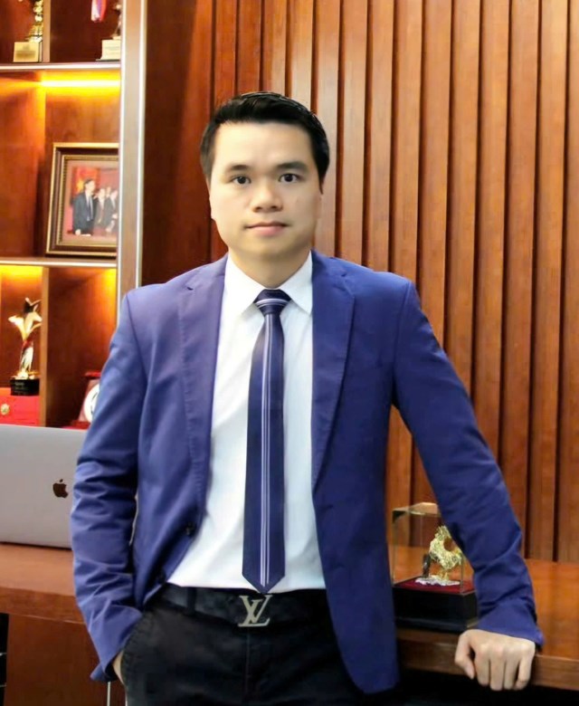 &Ocirc;ng Cao Thế Anh, Chủ tịch HĐQT ALO Media, nh&agrave; sản xuất chương tr&igrave;nh Cơ Hội Cho Ai - Whose Chance.
