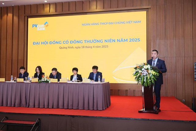 &Ocirc;ng Đặng Thế Hiển, Ph&oacute; Tổng Gi&aacute;m đốc PVcomBank b&aacute;o c&aacute;o kết quả kinh doanh 2024 v&agrave; kế hoạch 2025.