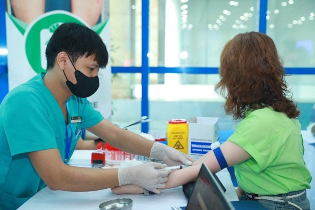 C&#244;ng ty Bảo hiểm nh&#226;n thọ MB Ageas tổ chức hội thảo thăm kh&#225;m về đột quỵ v&#224; tim mạch miễn ph&#237; - Ảnh 1