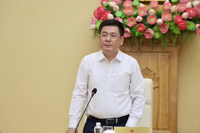 Bộ trưởng Nguyễn Hồng Diên: Nguồn cung xăng dầu được duy trì khá ổn định 6 tháng đầu năm