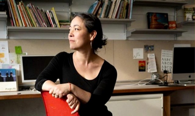 Họa sĩ Sabina Hahn.