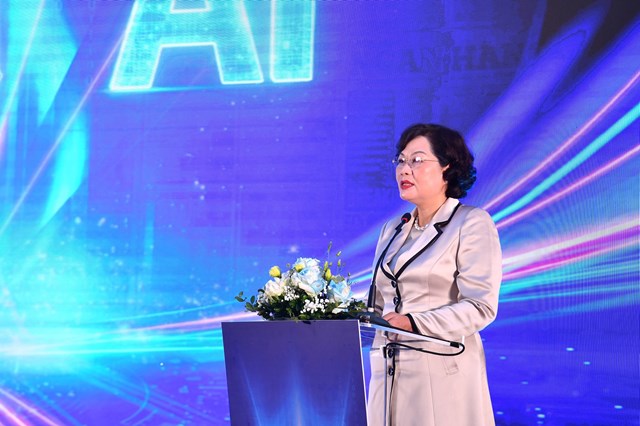 &nbsp;Thống đốc Ng&acirc;n h&agrave;ng Nh&agrave; nước Việt Nam Nguyễn Thị Hồng ph&aacute;t biểu tại sự kiện.