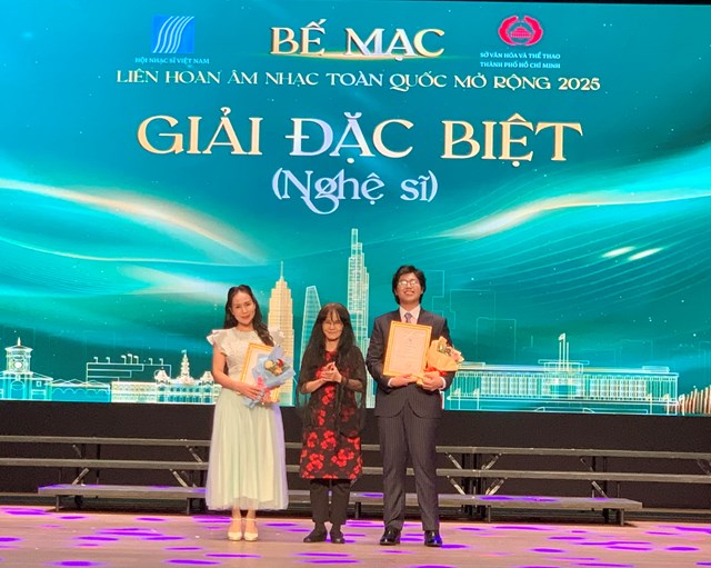 Những gương mặt ti&ecirc;u biểu được xướng t&ecirc;n trong lễ trao giải Li&ecirc;n hoan &Acirc;m nhạc to&agrave;n quốc mở rộng 2025.