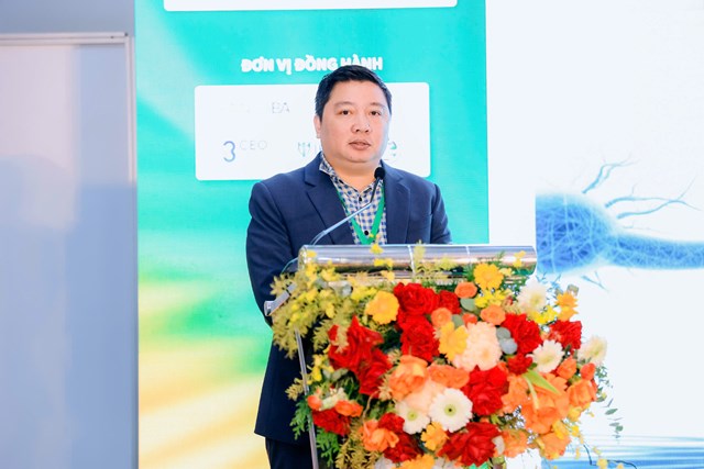 TS. Chử Đức Ho&agrave;ng ph&aacute;t biểu tại Hội thảo