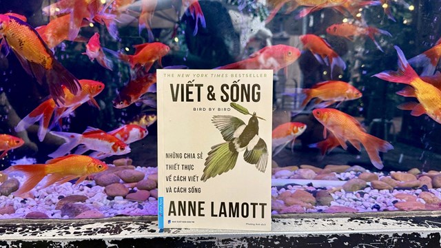 &#39;Viết v&#224; sống’ - Khi m&#225;y m&#243;c c&#243; thể viết thay, v&#236; sao ta vẫn phải cầm b&#250;t?  - Ảnh 1