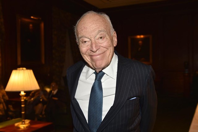 Leonard Lauder đ&atilde; kế thừa v&agrave; ph&aacute;t triển cơ nghiệp gia đ&igrave;nh th&agrave;nh đế chế mỹ phẩm tỷ USD. Nguồn ảnh: Getty Images