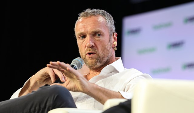 Bob van Dijk, giám đốc điều hành của Naspers, cho biết việc giải quyết khoảng cách định giá là một ưu tiên của công ty.