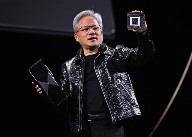 Jensen Huang và triết lý dùng người kỳ lạ giúp Nvidia trở thành đế chế AI trị giá gần 3.000 tỷ USD