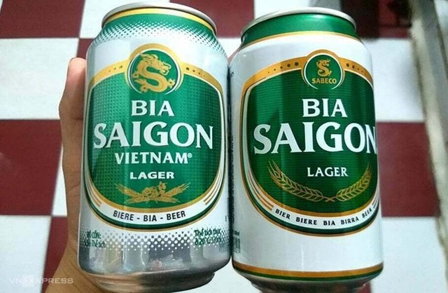 Sản phẩm Bia Saigon Vietnam (b&ecirc;n tr&aacute;i) v&agrave; Bia Saigon của Sabeco. Ảnh:&nbsp;Thi H&agrave;.