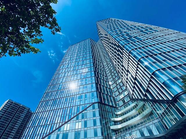 C&aacute;c giải ph&aacute;p vận h&agrave;nh TechnoPark Tower gi&uacute;p bảo vệ m&ocirc;i trường bằng c&aacute;ch sử dụng hiệu quả t&agrave;i nguy&ecirc;n, giảm 17,4% nguồn điện so với mức b&igrave;nh thường &nbsp;