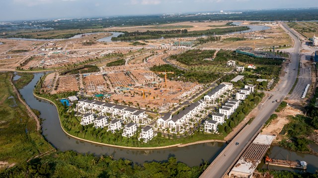 Trục Hương Lộ 2 đang triển khai giai đoạn 1, dự kiến ho&agrave;n th&agrave;nh giai đoạn 2 kết nối v&agrave;o cao tốc TP.HCM - Long Th&agrave;nh &ndash; Dầu Gi&acirc;y năm 2022 &nbsp;